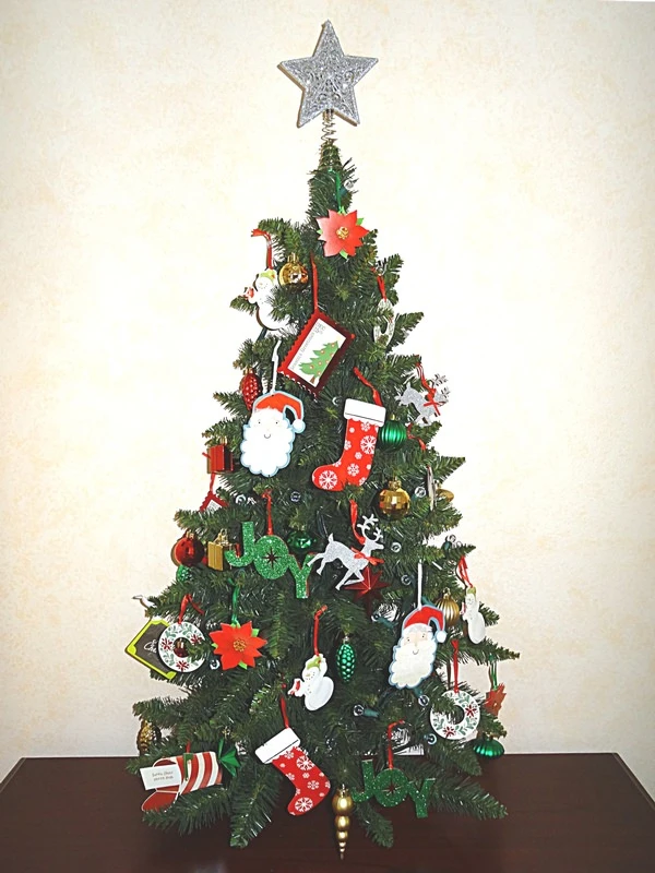 Vickerman Unlit Artificial Christmas Tree (10798) 3 Vickerman Unlit Artificial Christmas Tree (10798) - Image 3