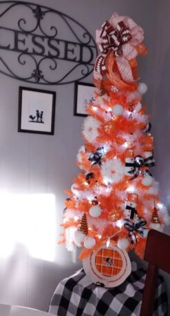 Vickerman Unlit Christmas Tree (433379) 5 Vickerman Unlit Christmas Tree (433379) -Vickerman Tree Deals Store 151024md