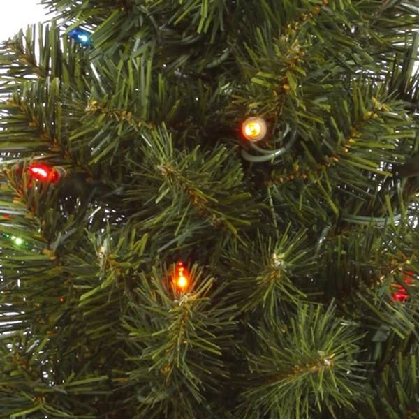 Vickerman Pre-Lit Christmas Tree (22010) 3 Vickerman Pre-Lit Christmas Tree (22010) - Image 3