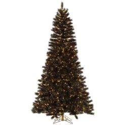 Vickerman Pre-Lit Christmas Tree (Includes On / Off Foot Switch) (331729)