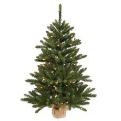 Vickerman Prelit Artificial Christmas Tree (421857)