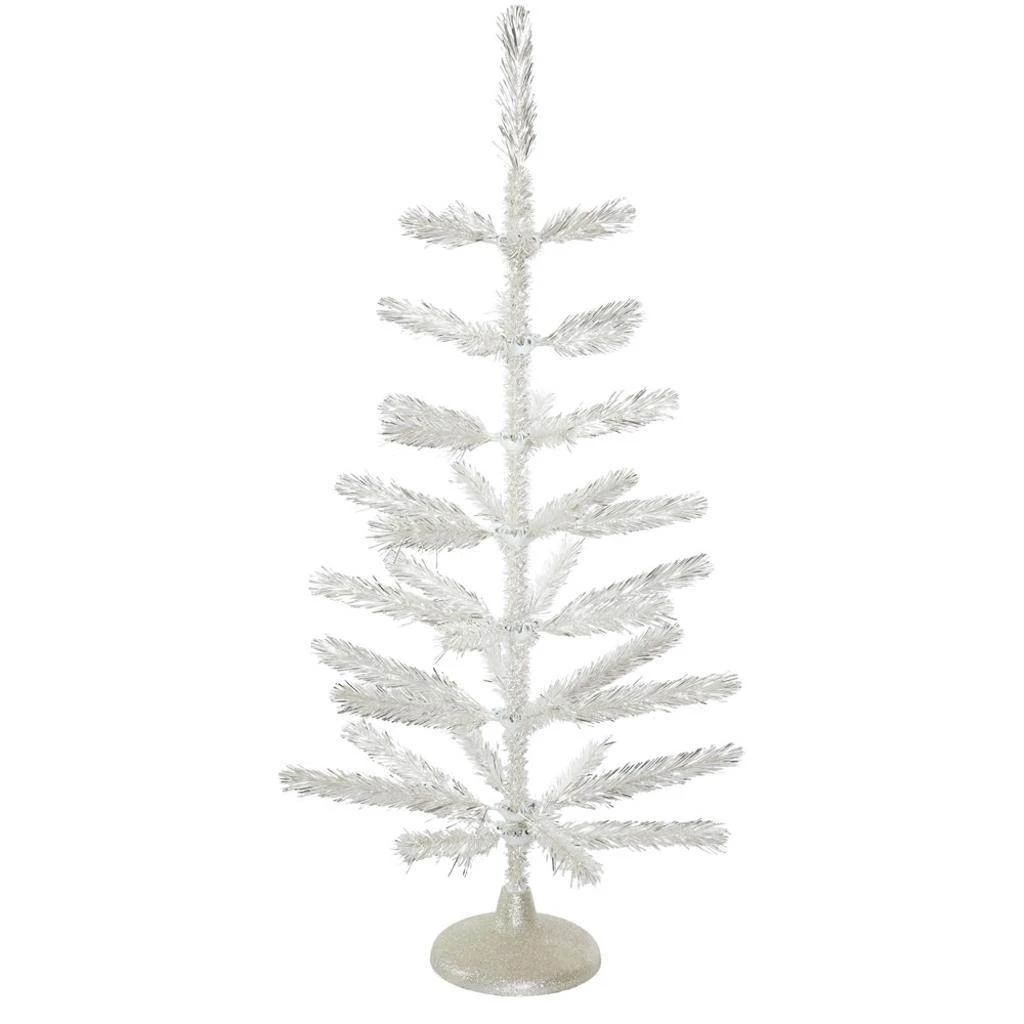 Vickerman Pre-Lit Christmas Tree (500309) 1 Vickerman Pre-Lit Christmas Tree (500309)