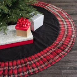 Vickerman Christmas Tree Skirt (505144) 9 Vickerman Christmas Tree Skirt (505144) -Vickerman Tree Deals Store 5051444md