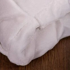 Vickerman Christmas Tree Skirt (517338) -Vickerman Tree Deals Store 517314addmd