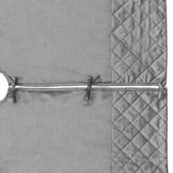 Vickerman Christmas Tree Skirt (618233) -Vickerman Tree Deals Store 6182332md