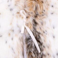 Vickerman Christmas Tree Skirt (686508) 9 Vickerman Christmas Tree Skirt (686508) -Vickerman Tree Deals Store 686492tiemd