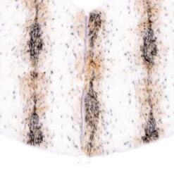 Vickerman Christmas Tree Skirt (686508) 8 Vickerman Christmas Tree Skirt (686508) -Vickerman Tree Deals Store 686492topmd