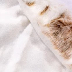 Vickerman Christmas Tree Skirt (686577) 11 Vickerman Christmas Tree Skirt (686577) -Vickerman Tree Deals Store 686577foldedmd