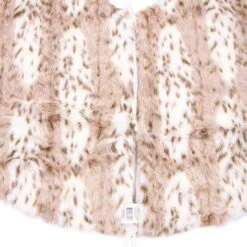 Vickerman Christmas Tree Skirt (686577) 8 Vickerman Christmas Tree Skirt (686577) -Vickerman Tree Deals Store 686577tagmd