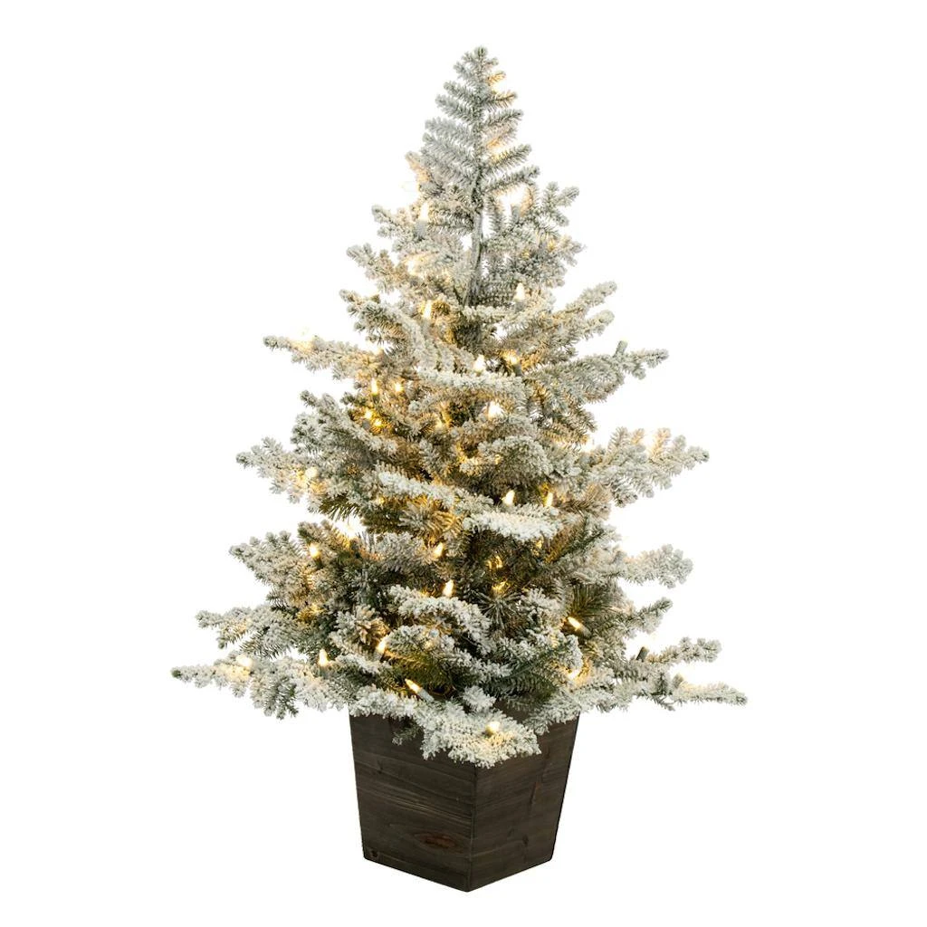 Vickerman Pre-Lit Artificial Christmas Tree (718520) 1 Vickerman Pre-Lit Artificial Christmas Tree (718520)